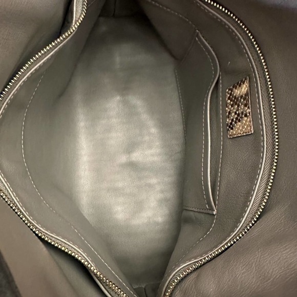 Authentic Rare Louis Vuitton Shoulder bag - Picture 10 of 13